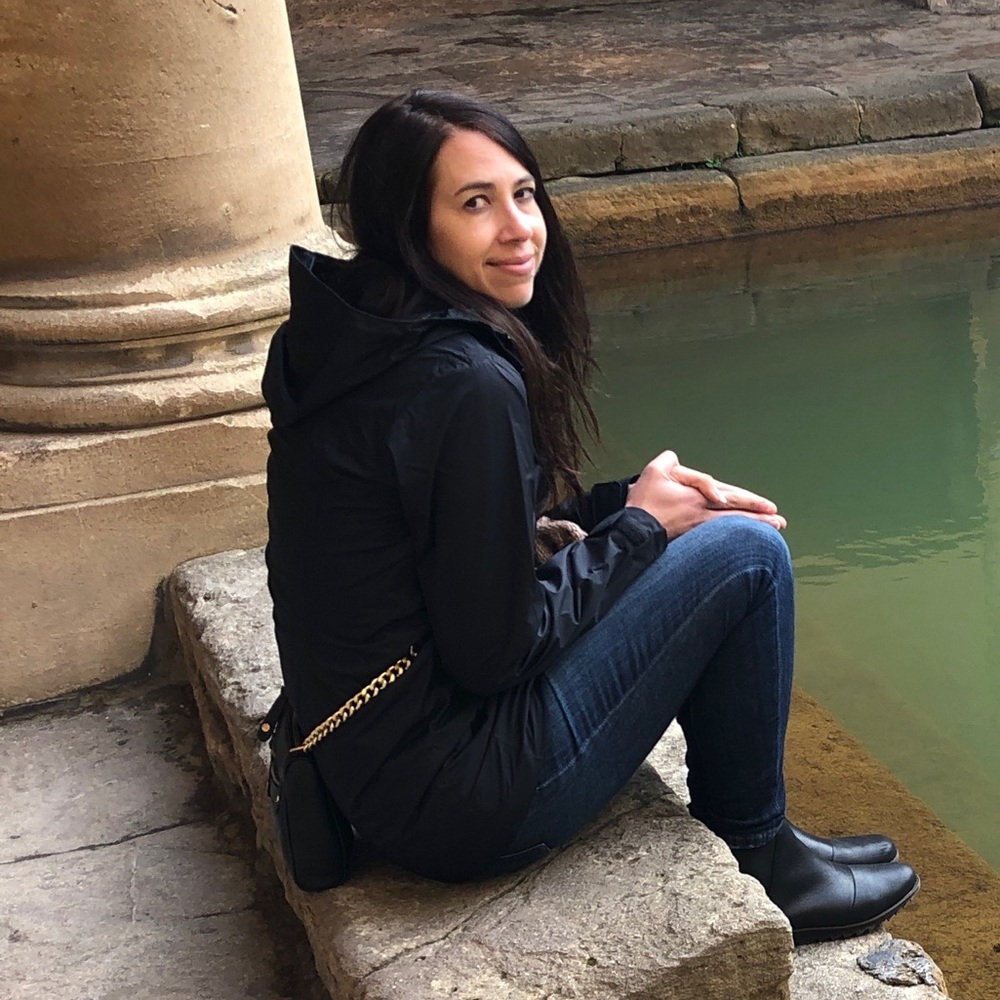 Meet your Posher, Alexis